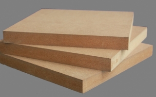 Gỗ MDF là gỗ gì? Ưu điểm sử dụng trong thiết kế nội thất cửa hàng